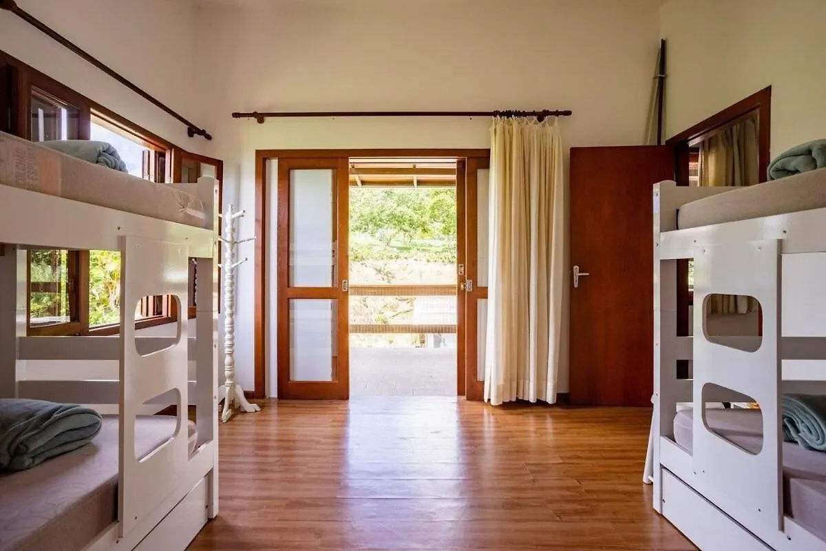 Casa Super Espacosa Com Vista Linda Para O Mar. Florianopolis